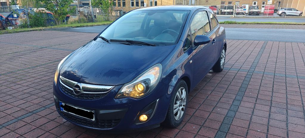 Opel Corsa 245.000 km 3.000 &euro; Leipzig 04229