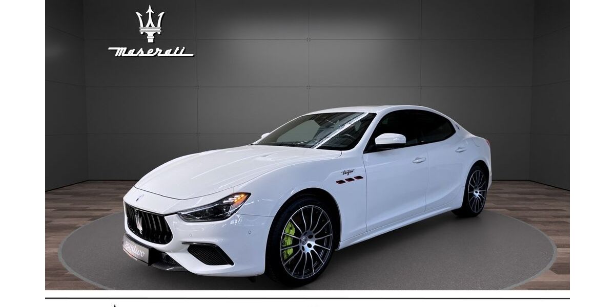Maserati Ghibli 74.640 km 74.777 &euro; Markranstädt 04420