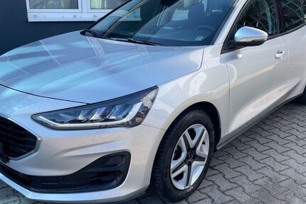 Ford Focus 3.899 km 18.599 &euro; Leuna 06237