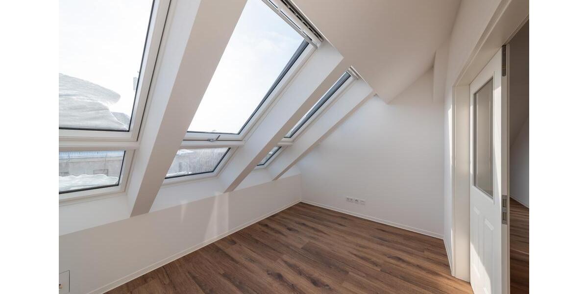 Dachgeschoßwohnung Leipzig Nordost - 3 Zimmer, 87 m&sup2;, 1.155&euro; | Angebot:25306532