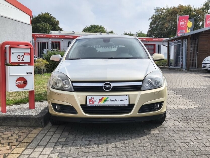 Astra Edition 1.6 Automatik/Klima/8x bereift