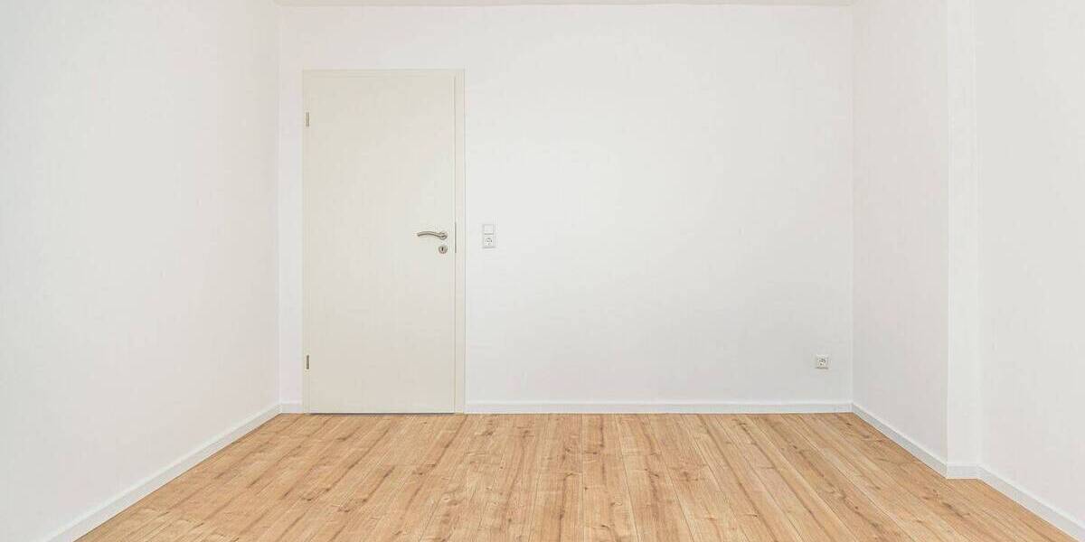 Etagenwohnung Borna Wyhra - 4 Zimmer, 70 m&sup2;, 630&euro; | Angebot:25957247