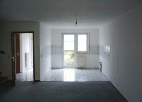 Reihenhaus Naunhof - 5 Zimmer, 140 m&sup2;, 250.000&euro; | Angebot:26624682