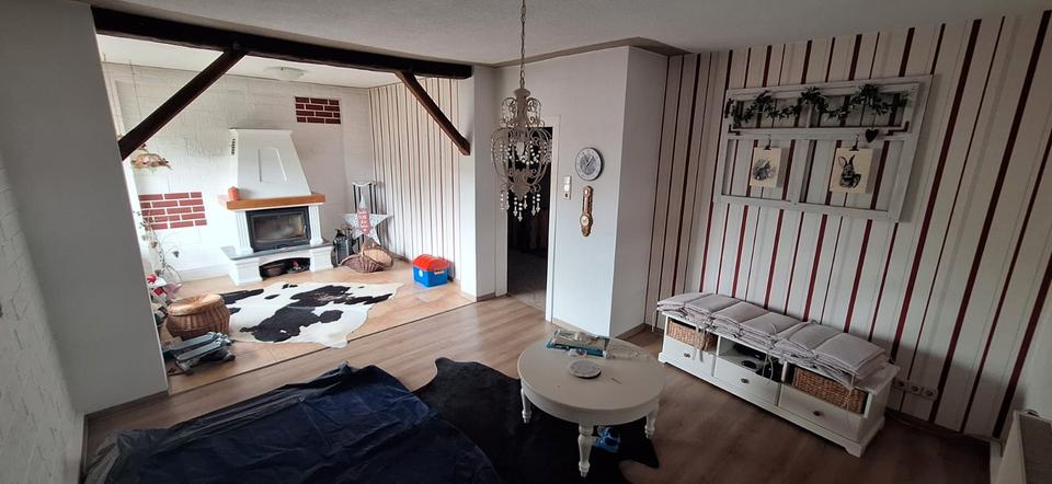 Einfamilienhaus Borna - 8 Zimmer, 175 m&sup2;, 290.000&euro; | Angebot:26926219