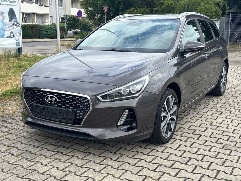 i30