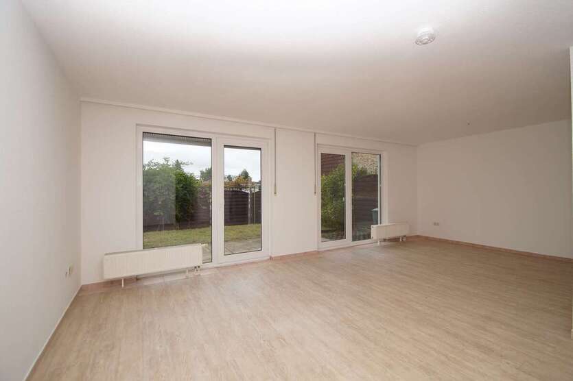 Gepflegte Doppelhaushälfte mit Keller und Stellplatz zwischen Halle (Saale) und Leipzig 4 zimmer