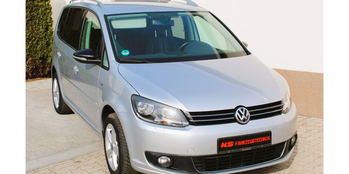 VW Touran 175.556 km 8.800 &euro; Wiedemar/ OT Wiesenena 04509