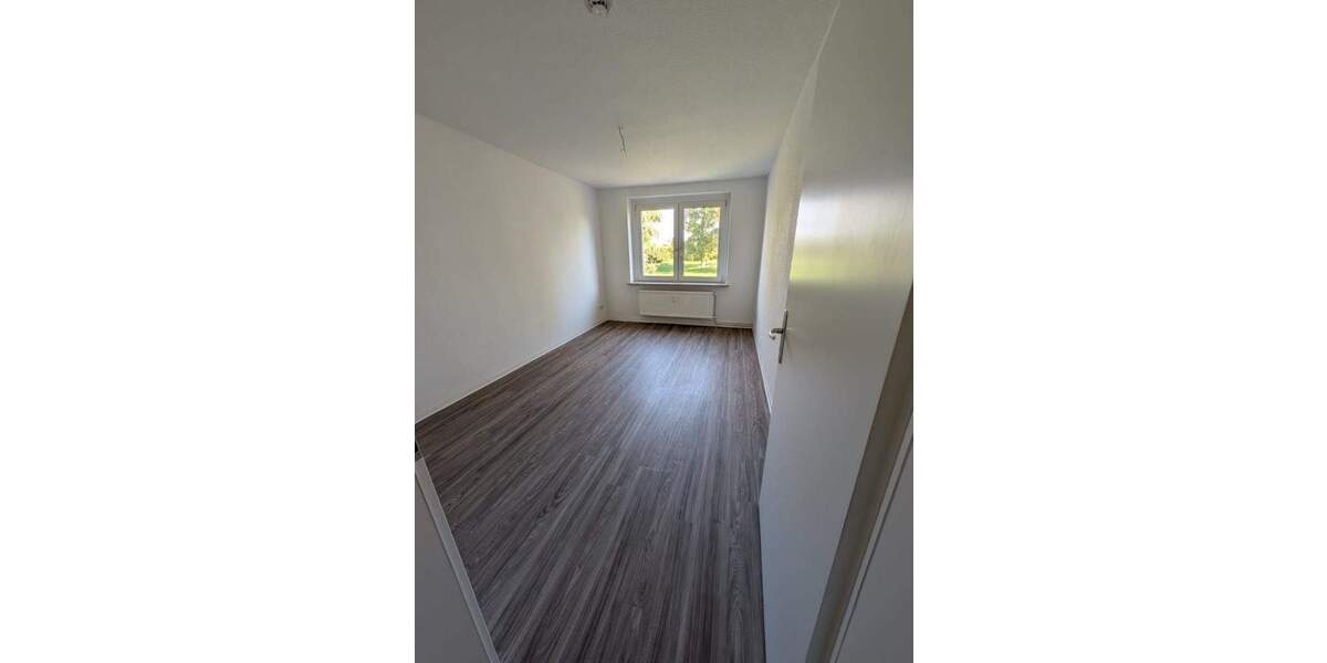 Etagenwohnung Schkeuditz Dölzig - 3 Zimmer, 56 m&sup2;, 504&euro; | Angebot:23252132