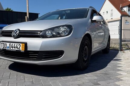 VW Golf 175.000 km 3.099 &euro; Taucha 04425