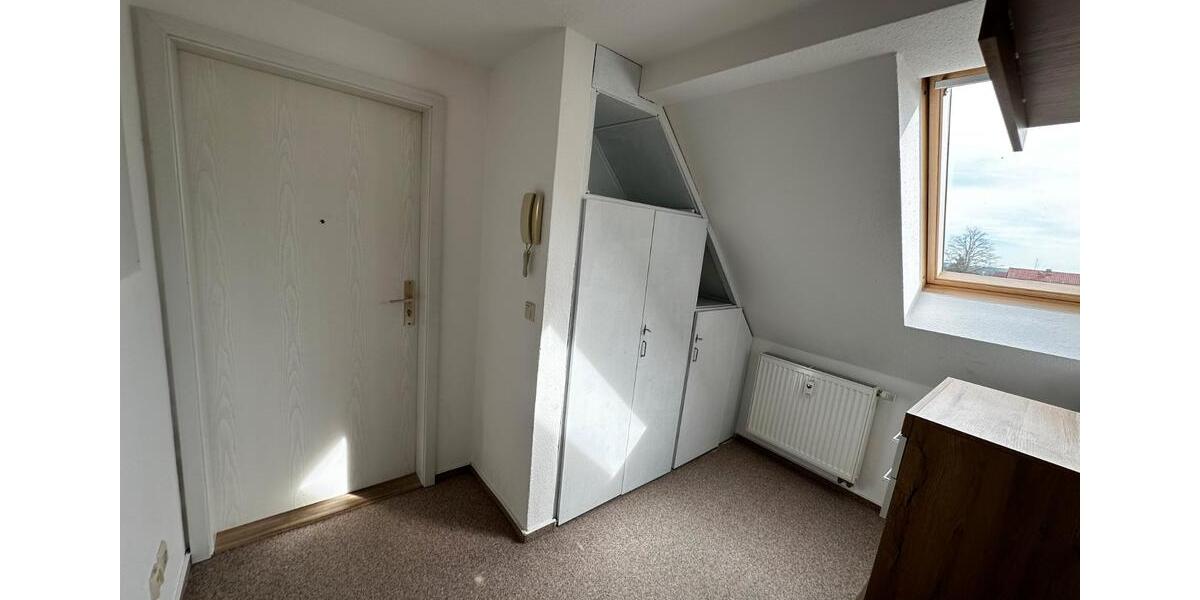 Dachgeschoßwohnung Grimma - 1 Zimmer, 36 m&sup2;, 380&euro; | Angebot:26562785