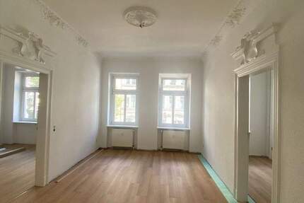 Gohlis* neu renovierte 4 Zimmer-Whg* Altbau mit Charme* Tageslichtbad* sep. Küche* Balkon 4 zimmer