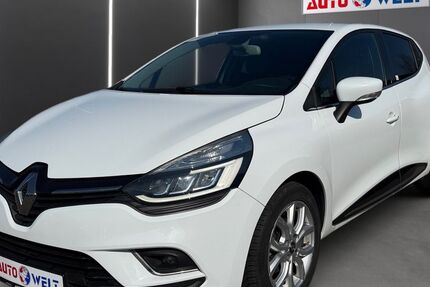 Renault Clio 121.038 km 8.490 &euro; Sandersdorf Brehna 06796