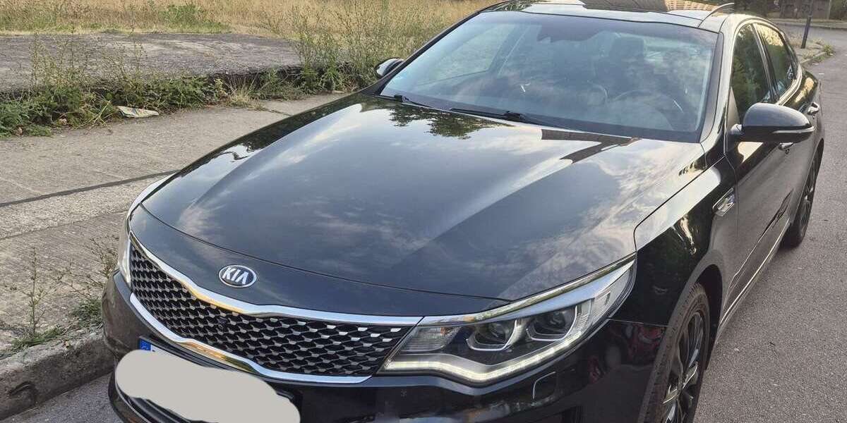 Kia Optima 142.000 km 15.000 &euro; Merseburg 06217