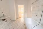 *sofort bezugsfrei* I lichtdurchflutete 2-Zimmer Wohnung I Tageslichtbad I Keller