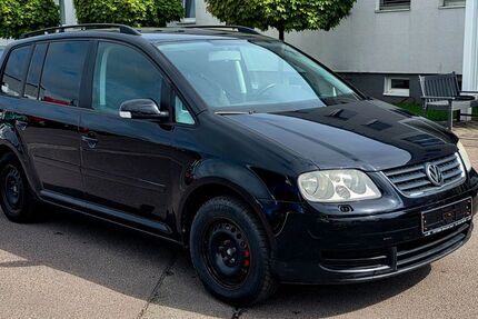 VW Touran 210.000 km 1.500 &euro; Leipzig 04319