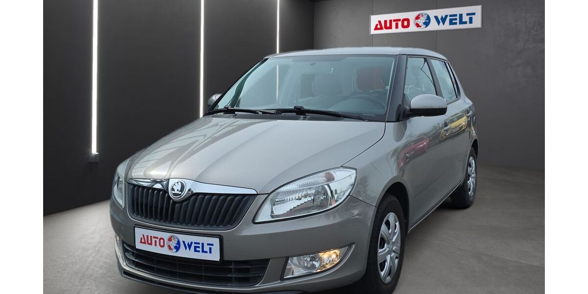 Skoda Fabia 72.368 km 6.890 &euro; Sandersdorf Brehna 06796