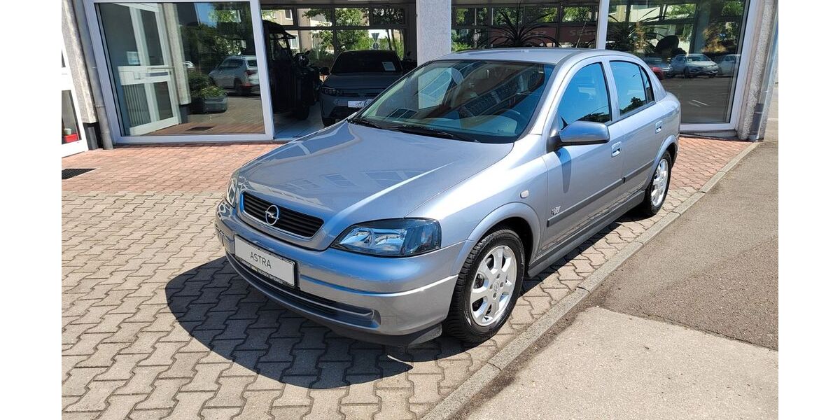 Opel Astra 53.831 km 4.490 &euro; Delitzsch OT Döbernitz 04509