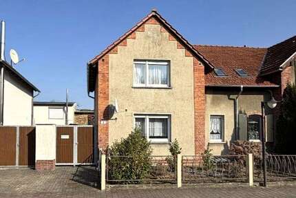 Haus Sandersdorf-Brehna Brehna - 5 Zimmer, 102 m&sup2;, 50.000&euro; | Angebot:26882908