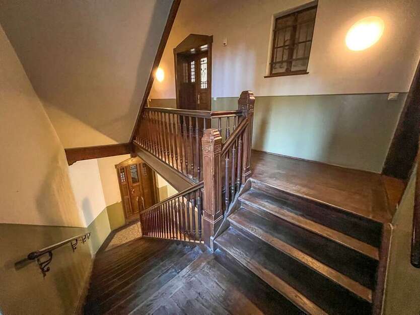 Investieren in Leipzig-Schönefeld: Denkmalgeschütztes ETW-Paket mit 3 Einheiten zimmer