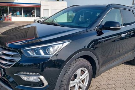 Hyundai SANTA FE 183.000 km 12.199 &euro; Leipzig 04328