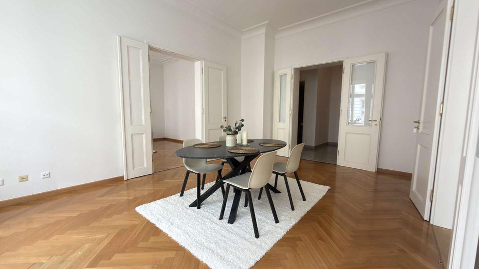 Etagenwohnung Leipzig Mitte - 4 Zimmer, 142 m&sup2;, 2.588&euro; | Angebot:26404478