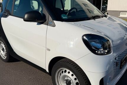 Smart ForTwo 22.063 km 10.591 &euro; Leipzig 04319