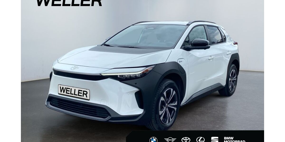Toyota bZ4X 11.856 km 32.990 &euro; Leipzig 04178