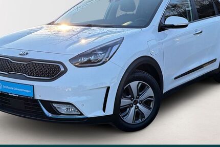 Kia Niro 82.500 km 16.990 &euro; Leuna 06237