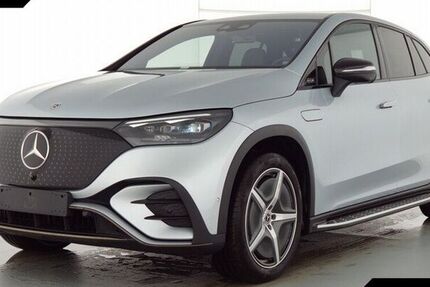 Mercedes EQE SUV