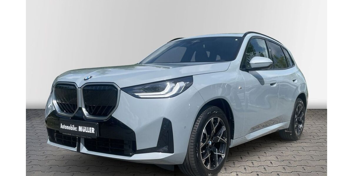 BMW X3 12.869 km 52.890 &euro; Leipzig 04328