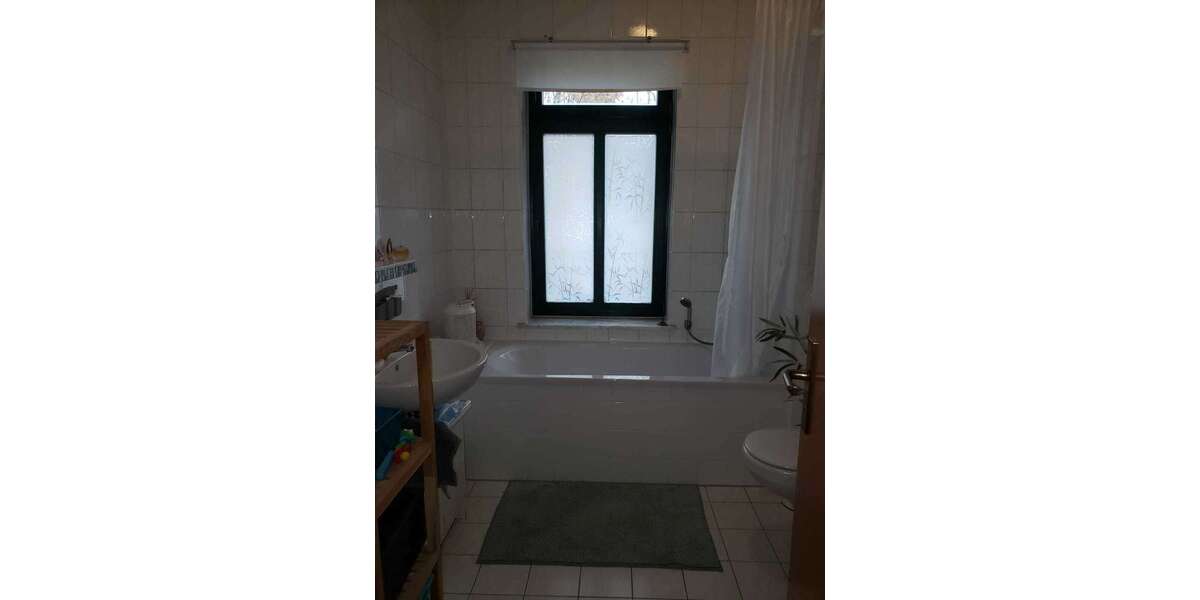 +++ Gohlis-Süd, gepflegte 2 - Zimmer Wohnung, vermietet mit Balkon! +++ 2 zimmer