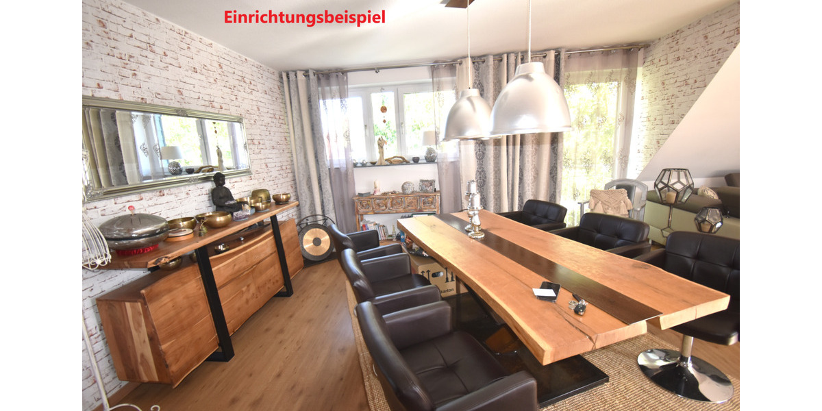 gepflegte, helle Dachgeschoss Wohnung mit Blick ins Grüne 2 zimmer