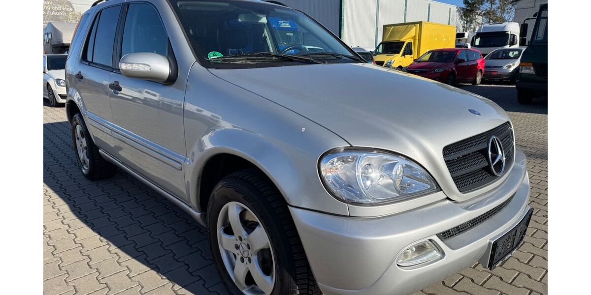 Mercedes-Benz ML 320 288.000 km 2.990 &euro; Machern 04827