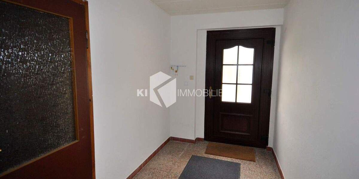 Reihenmittelhaus Regis-Breitingen Breitingen - 7 Zimmer, 120 m&sup2;, 58.000&euro; | Angebot:25672475