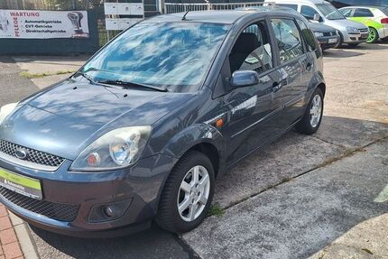 Ford Fiesta 121.000 km 2.999 € Leipzig 04288