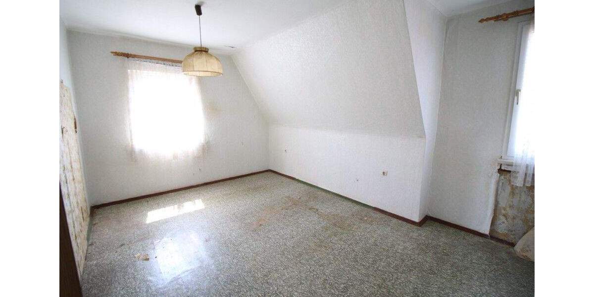 Doppelhaushälfte Leuna - 4 Zimmer, 83 m&sup2;, 90.001&euro; | Angebot:25695869