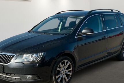 Skoda Superb 153.475 km 9.199 &euro; Brehna 06796