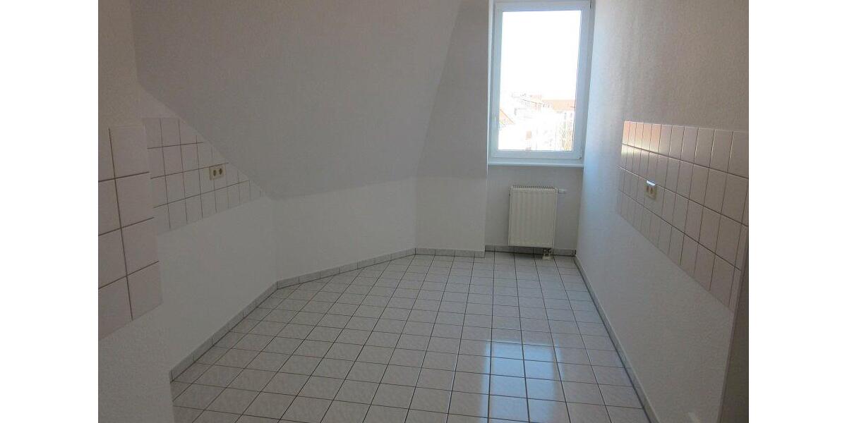 Dachgeschoßwohnung Leipzig Ost - 3 Zimmer, 96 m&sup2;, 950&euro; | Angebot:26588859