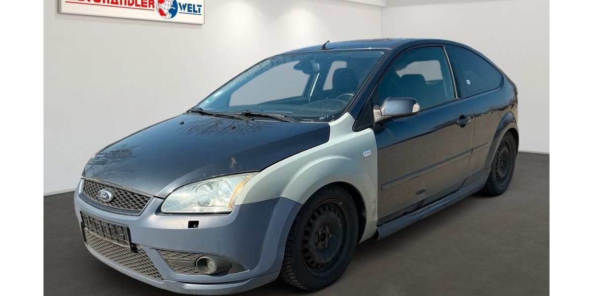 Ford Focus 136.919 km 899 &euro; Brehna 06796
