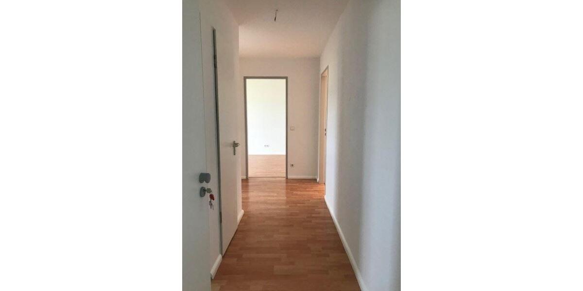 Etagenwohnung Kabelsketal - 2 Zimmer, 67 m&sup2;, 490&euro; | Angebot:25778855