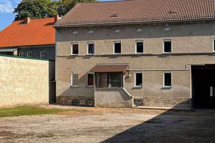Haus Lützen - 16 Zimmer, 252 m&sup2;, 175.000&euro; | Angebot:27156708