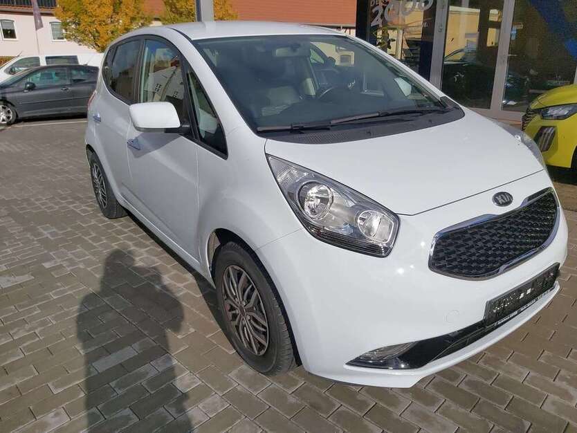Kia Venga 54.040 km 12.490 € Halle / Mötzlich 06118