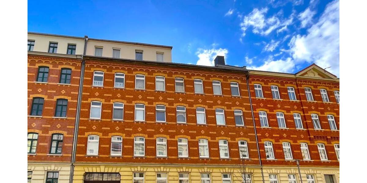 Für das Alter: Wohnen im Hochparterre in Gohlis-Süd mit Südbalkon, 2 Wohnungen mit 5 Zimmern 5 zimmer