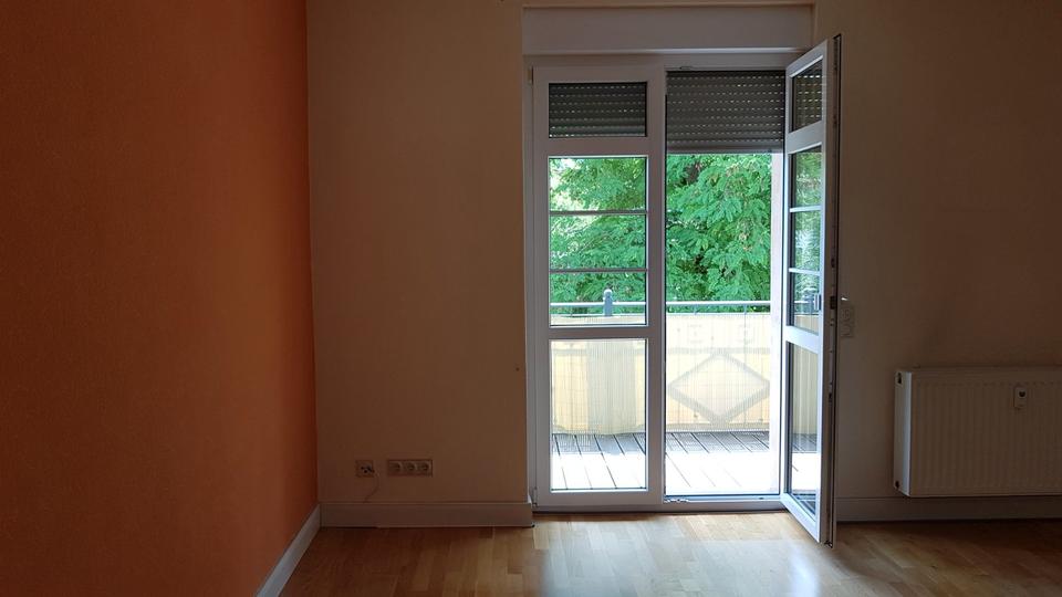 Etagenwohnung Leuna - 3 Zimmer, 83 m&sup2;, 759&euro; | Angebot:26381333