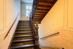 Charmante Altbauwohnung mit Stuck, Balkon & Wintergarten - Ihr neues Zuhause mit Charakter! 4 zimmer