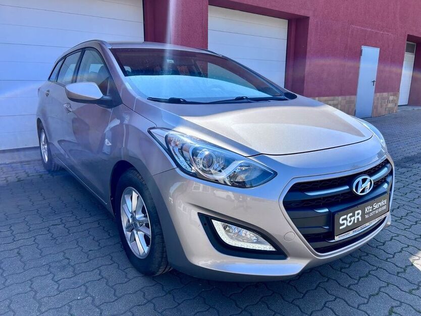 i30