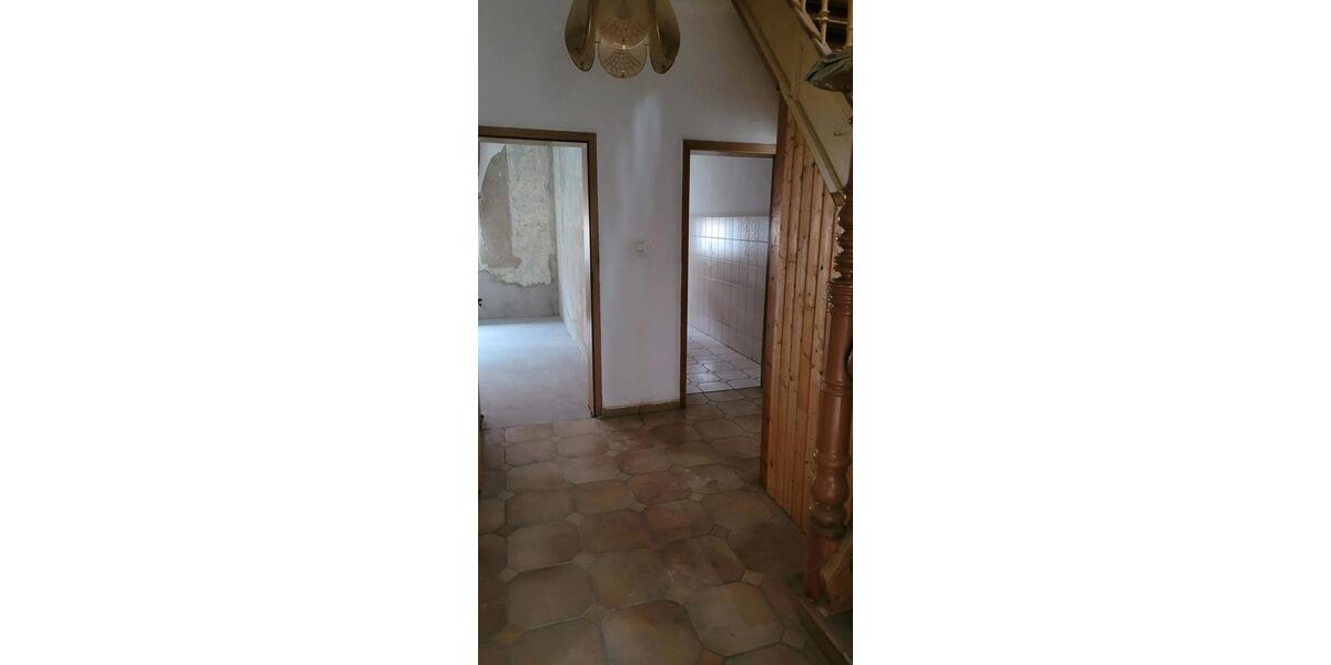 Einfamilienhaus Landsberg - 4 Zimmer, 125 m&sup2;, 210.000&euro; | Angebot:26699072