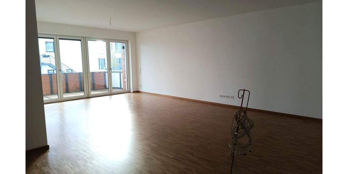 Etagenwohnung Zwenkau Kotzschbar - 4 Zimmer, 108 m&sup2;, 1.499&euro; | Angebot:25702985