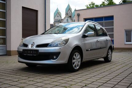 Renault Clio 96.079 km 2.990 &euro; Leipzig 04179