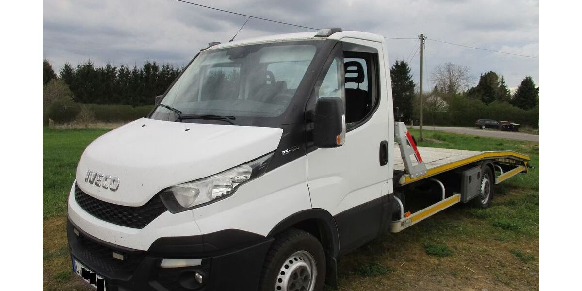 IVECO Andere 200.000 km 23.500 &euro; Naunhof 04683